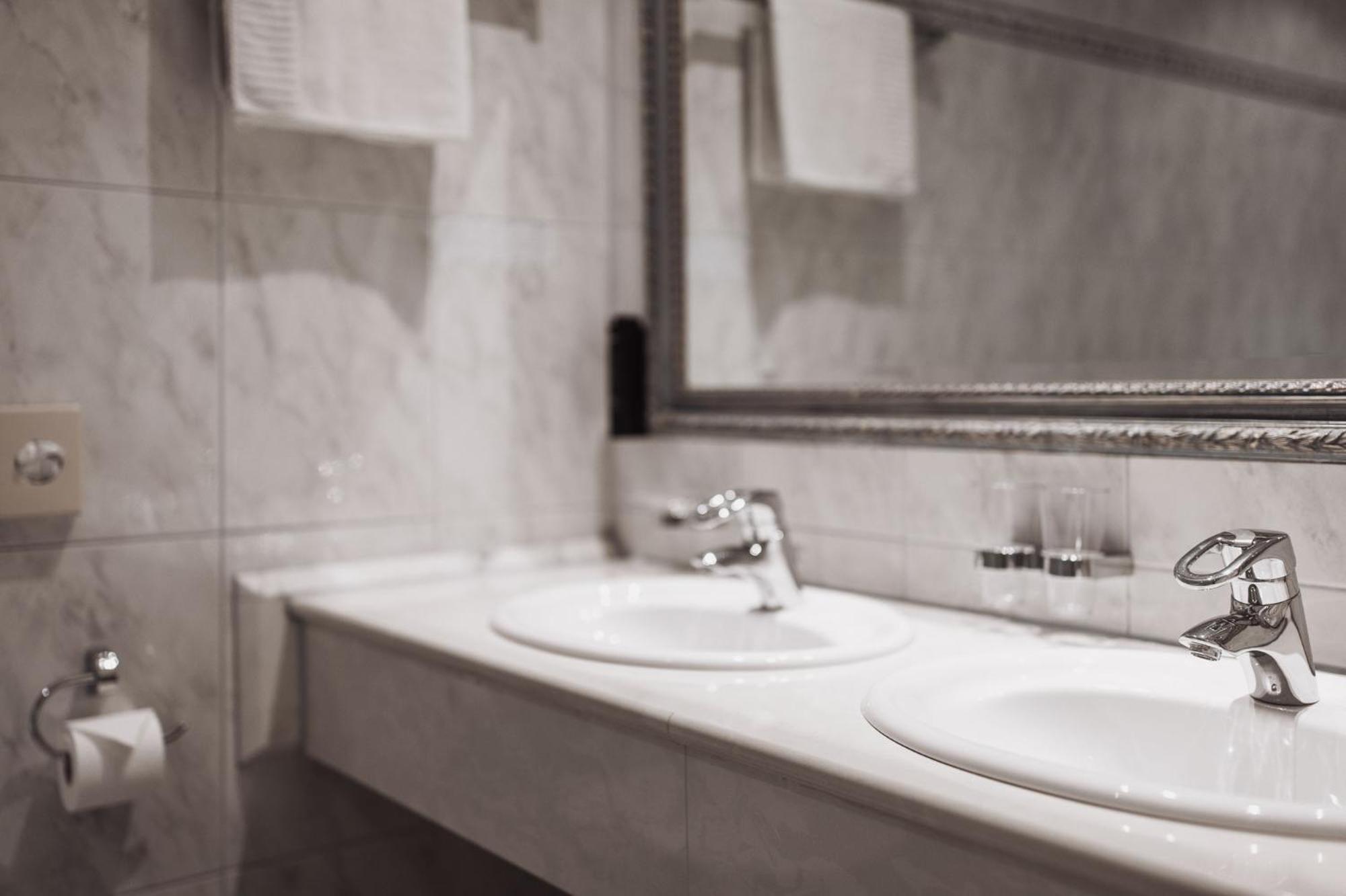 Hotel Montis - Active Nature Spa Брунико Екстериор снимка